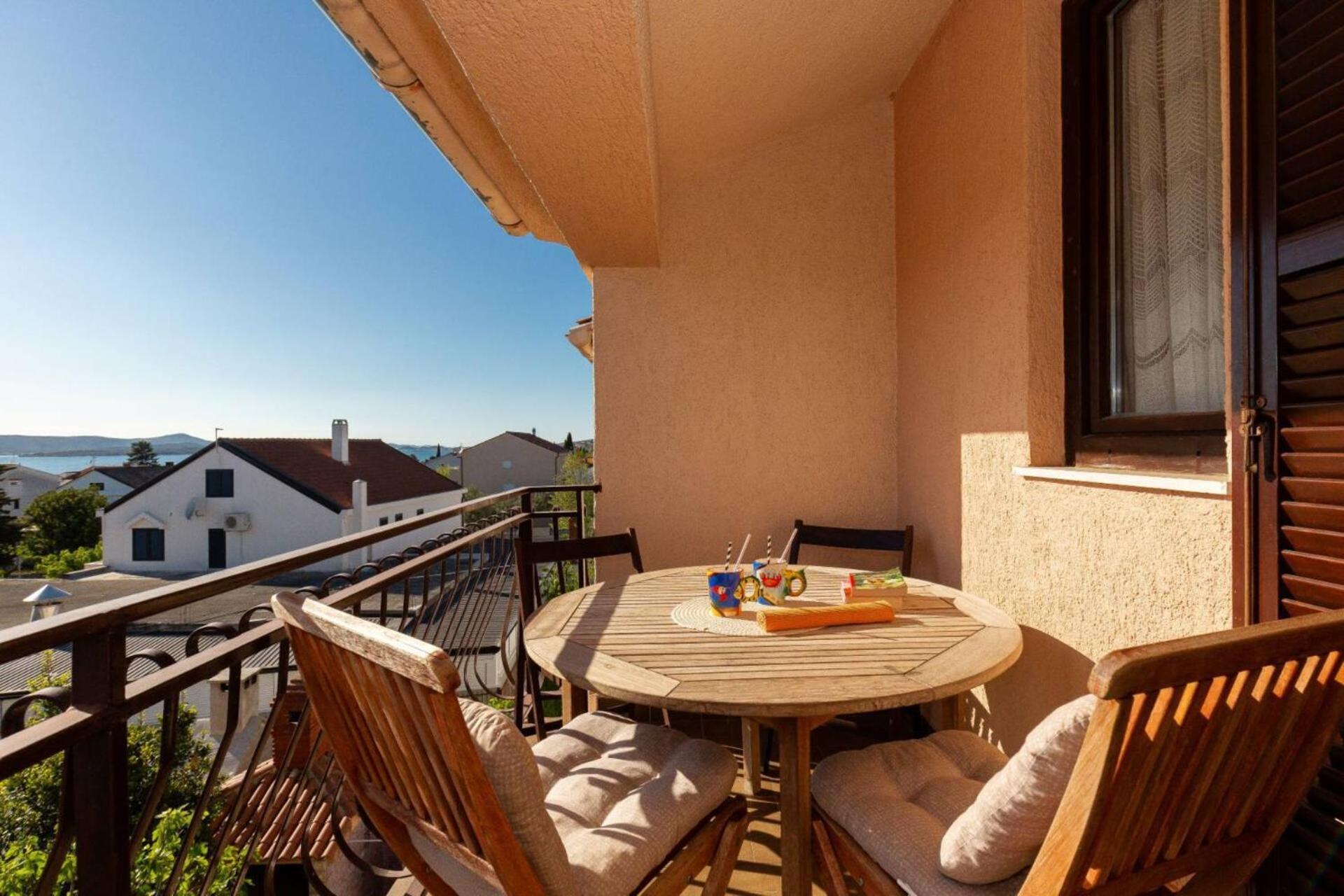 Three Bedroom Apartment In Biograd Біоград-на-Мору Екстер'єр фото