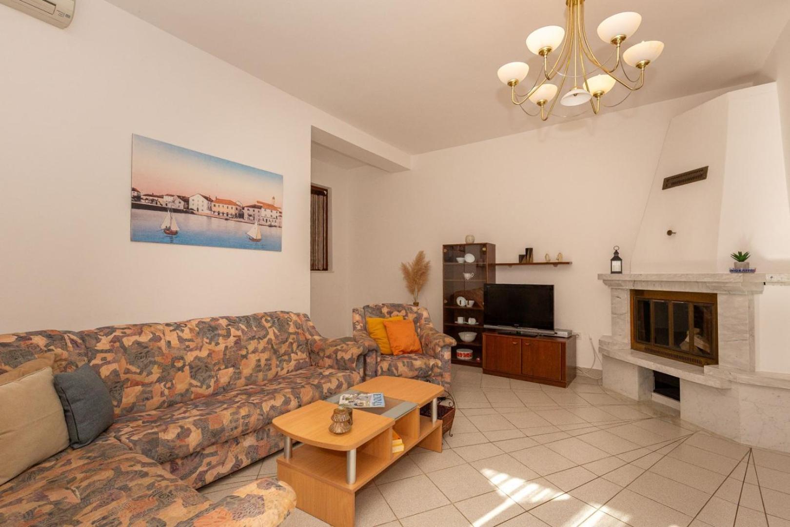 Three Bedroom Apartment In Biograd Біоград-на-Мору Екстер'єр фото